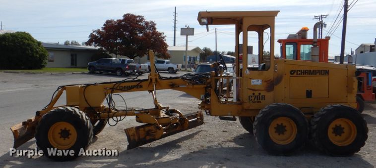 image for item DI8557 1996 Champion C70A  motor grader