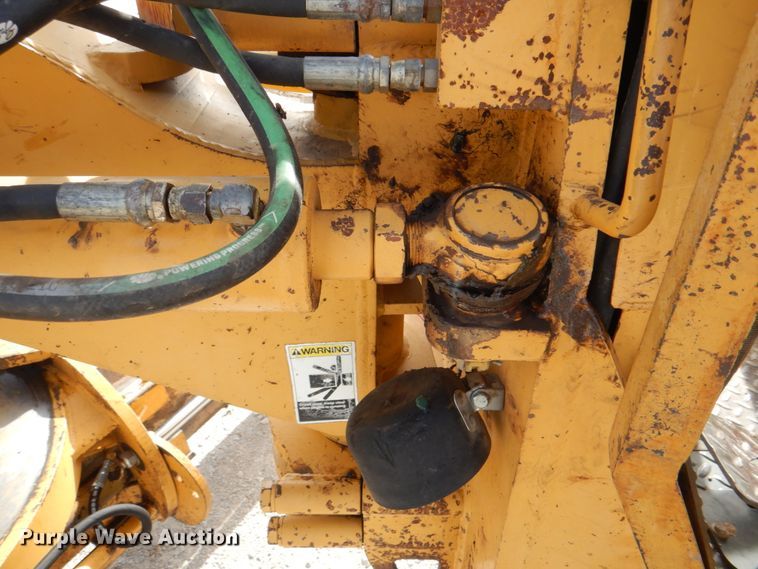 image for item DI8557 1996 Champion C70A  motor grader