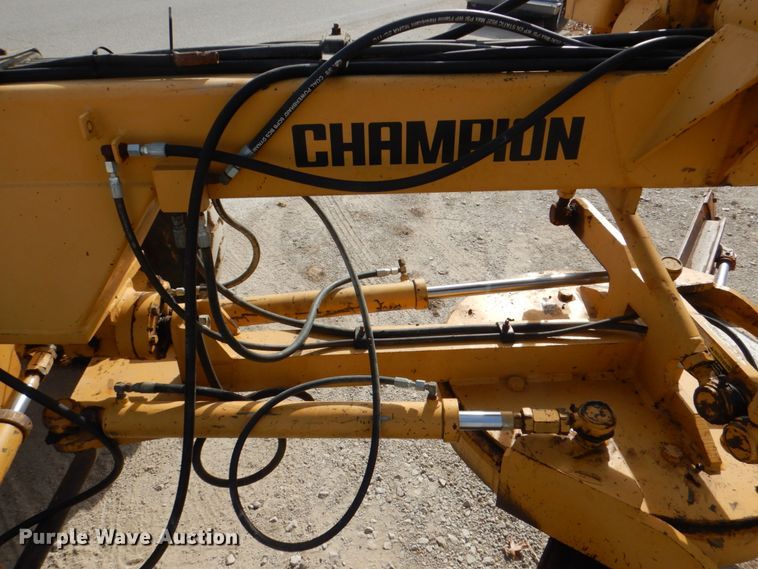 image for item DI8557 1996 Champion C70A  motor grader