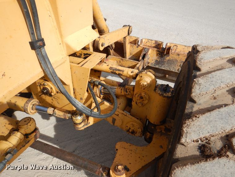 image for item DI8557 1996 Champion C70A  motor grader