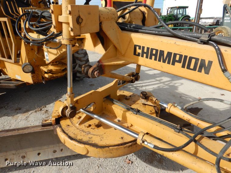 image for item DI8557 1996 Champion C70A  motor grader