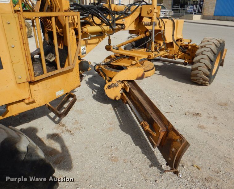 image for item DI8557 1996 Champion C70A  motor grader