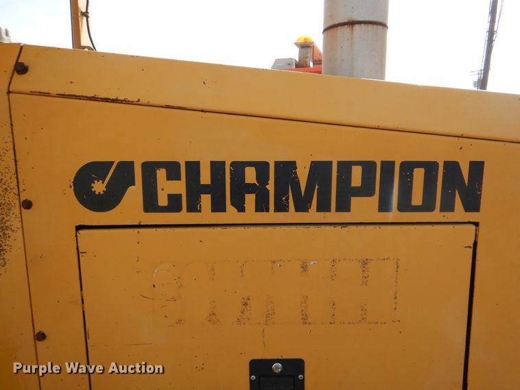 image for item DI8557 1996 Champion C70A  motor grader