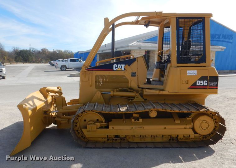 image for item DI8559 2003 Caterpillar D5G LGP  dozer