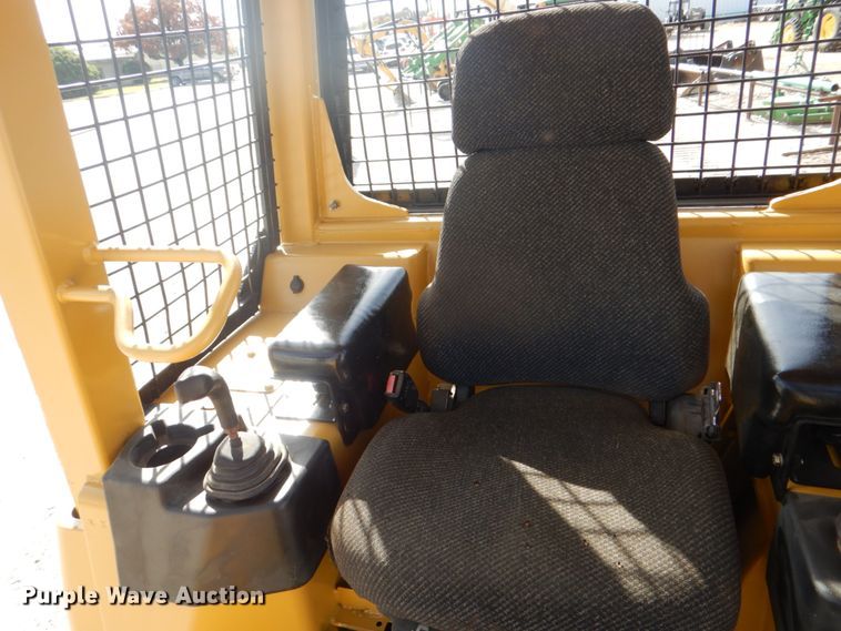 image for item DI8559 2003 Caterpillar D5G LGP  dozer