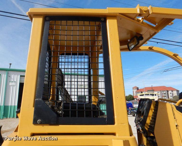 image for item DI8559 2003 Caterpillar D5G LGP  dozer