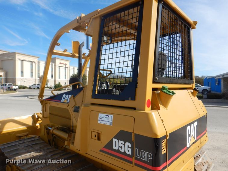 image for item DI8559 2003 Caterpillar D5G LGP  dozer