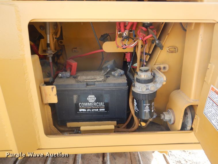 image for item DI8559 2003 Caterpillar D5G LGP  dozer