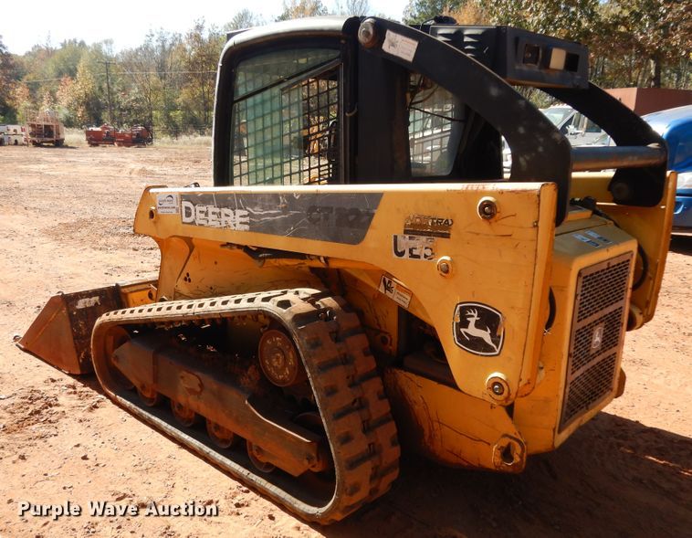 image for item DI8581 2006 John Deere CT322  tracked skid steer loader