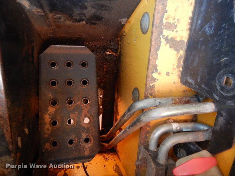 image for item DI8581 2006 John Deere CT322  tracked skid steer loader