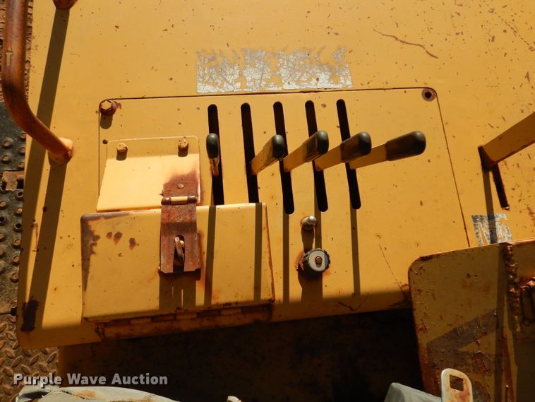 image for item DI8582 1992 Vermeer Flex Trak 115  cable plow