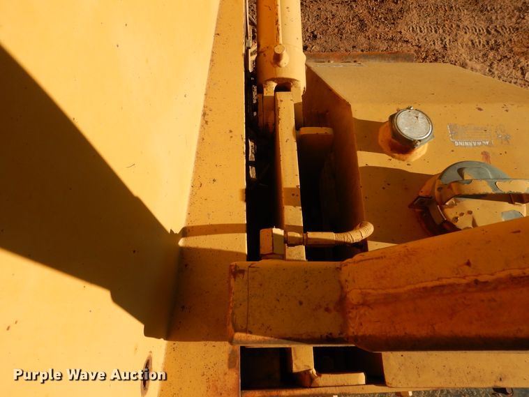 image for item DI8582 1992 Vermeer Flex Trak 115  cable plow