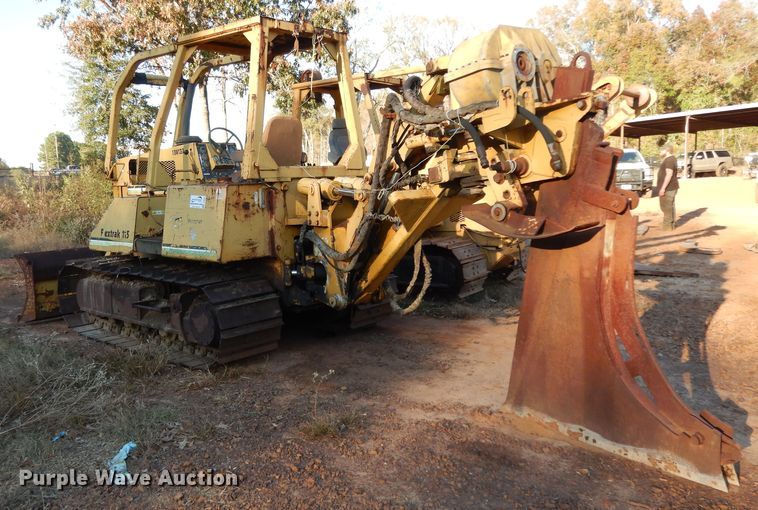 image for item DI8583 1993 Vermeer Flextrak 115  cable plow