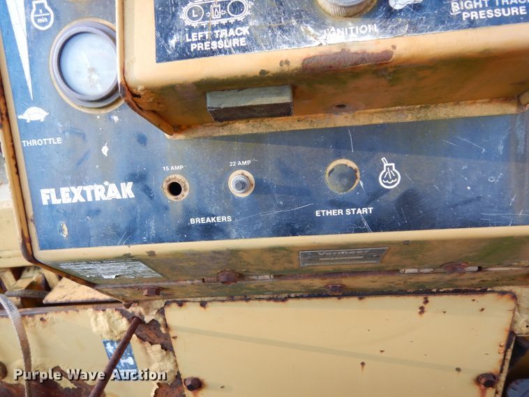 image for item DI8583 1993 Vermeer Flextrak 115  cable plow