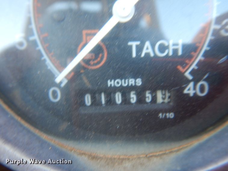 image for item DI8583 1993 Vermeer Flextrak 115  cable plow