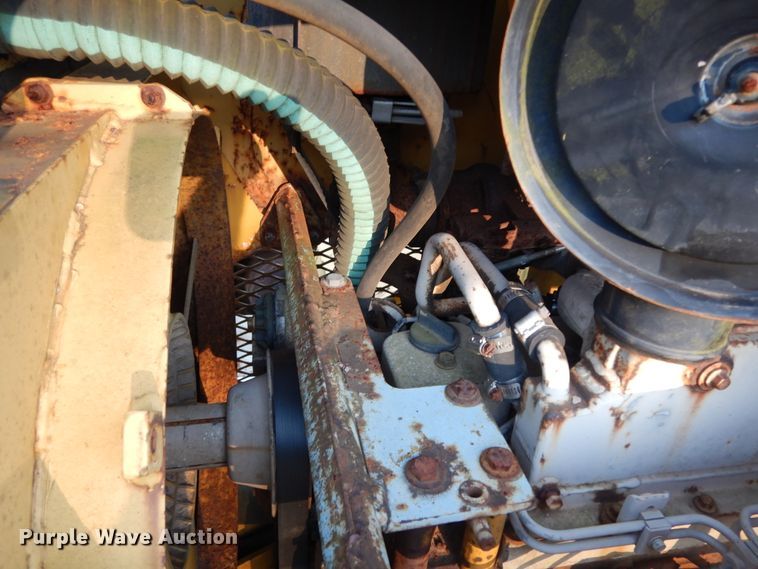 image for item DI8583 1993 Vermeer Flextrak 115  cable plow