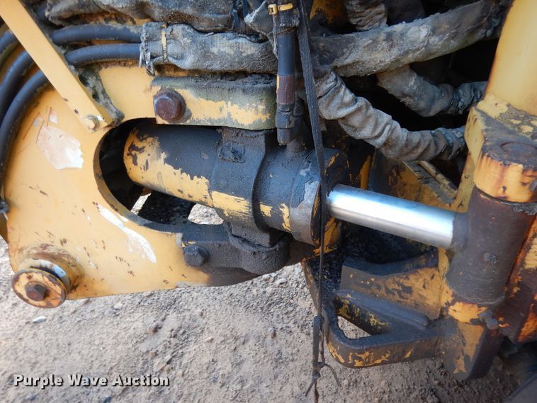 image for item DI8583 1993 Vermeer Flextrak 115  cable plow