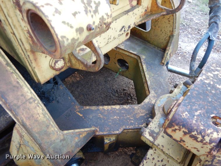 image for item DI8583 1993 Vermeer Flextrak 115  cable plow