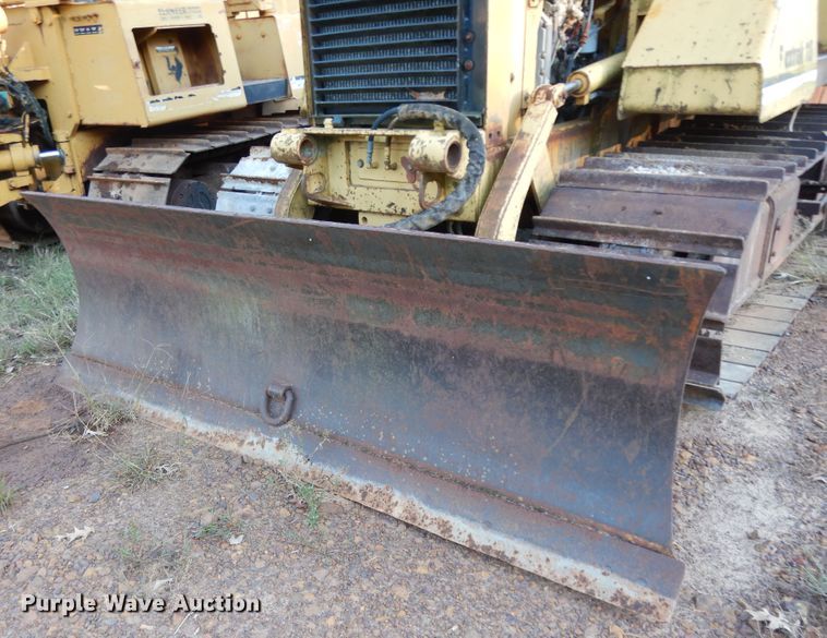 image for item DI8583 1993 Vermeer Flextrak 115  cable plow