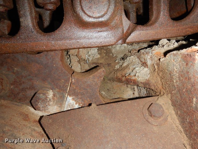 image for item DI8583 1993 Vermeer Flextrak 115  cable plow