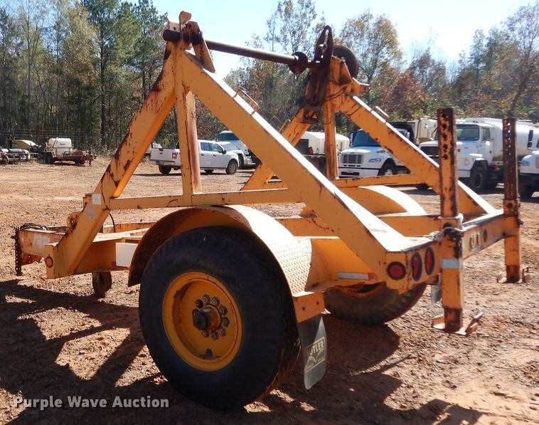 image for item DI8590 1990 Butler BC112HA  reel trailer