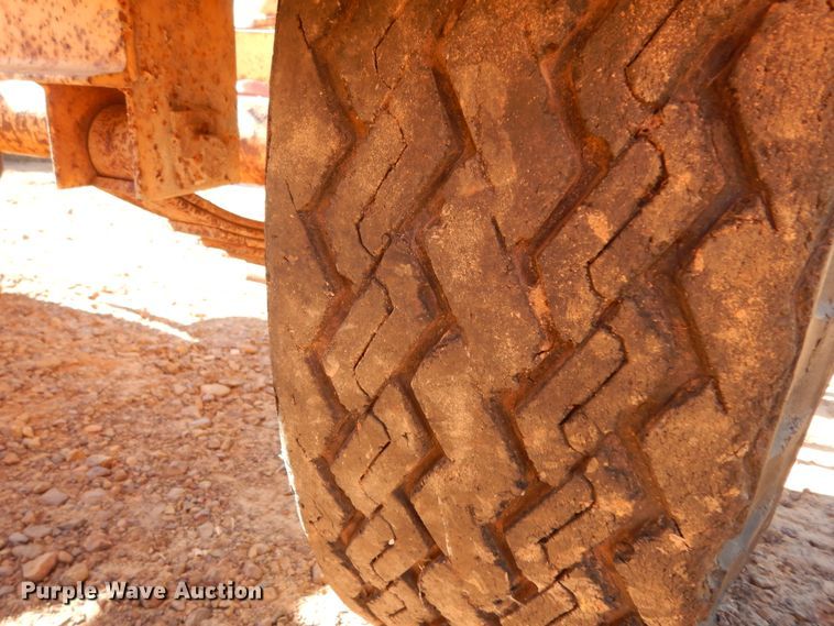 image for item DI8590 1990 Butler BC112HA  reel trailer