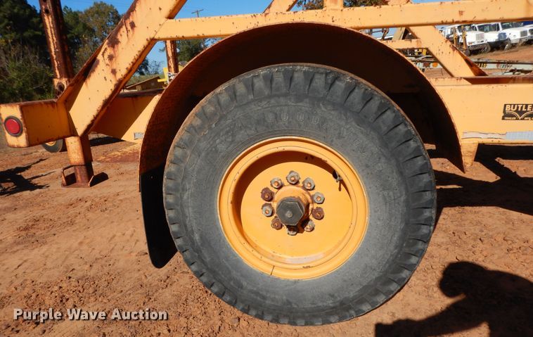 image for item DI8590 1990 Butler BC112HA  reel trailer