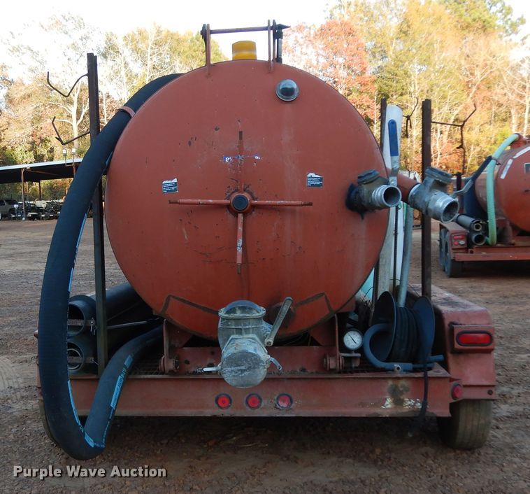 image for item DI8592 2001 Ditch Witch FX30  vacuum excavator