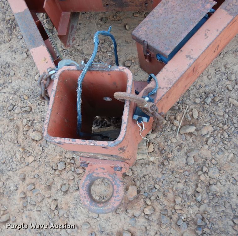 image for item DI8592 2001 Ditch Witch FX30  vacuum excavator