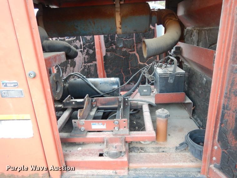 image for item DI8592 2001 Ditch Witch FX30  vacuum excavator