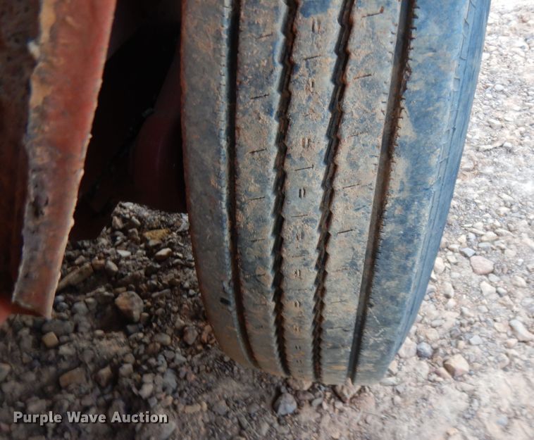 image for item DI8592 2001 Ditch Witch FX30  vacuum excavator