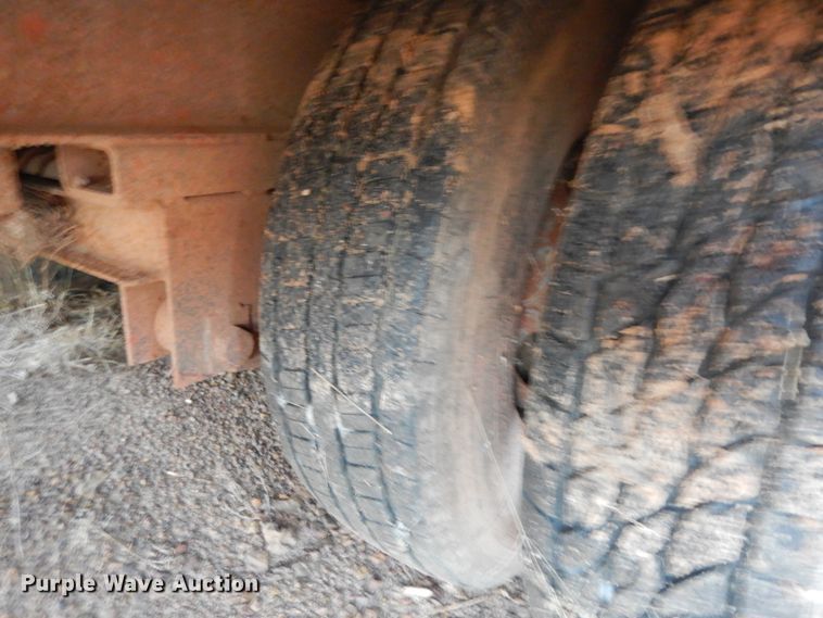 image for item DI8592 2001 Ditch Witch FX30  vacuum excavator