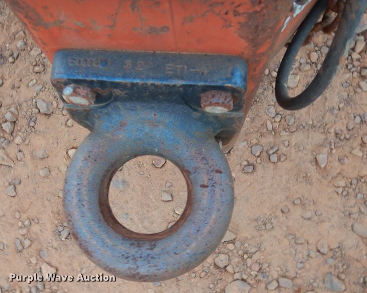 image for item DI8593 2004 Ditch Witch FX30  vacuum excavator