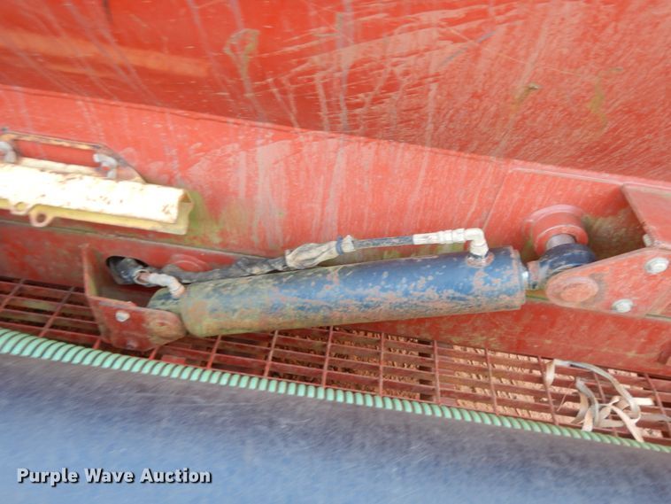 image for item DI8593 2004 Ditch Witch FX30  vacuum excavator