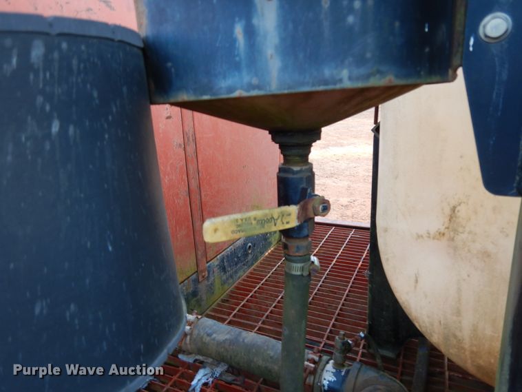 image for item DI8593 2004 Ditch Witch FX30  vacuum excavator