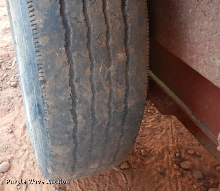 image for item DI8593 2004 Ditch Witch FX30  vacuum excavator