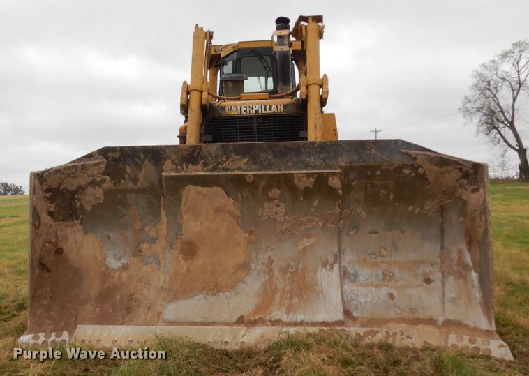 image for item DI8597 1996 Caterpillar D9R  dozer