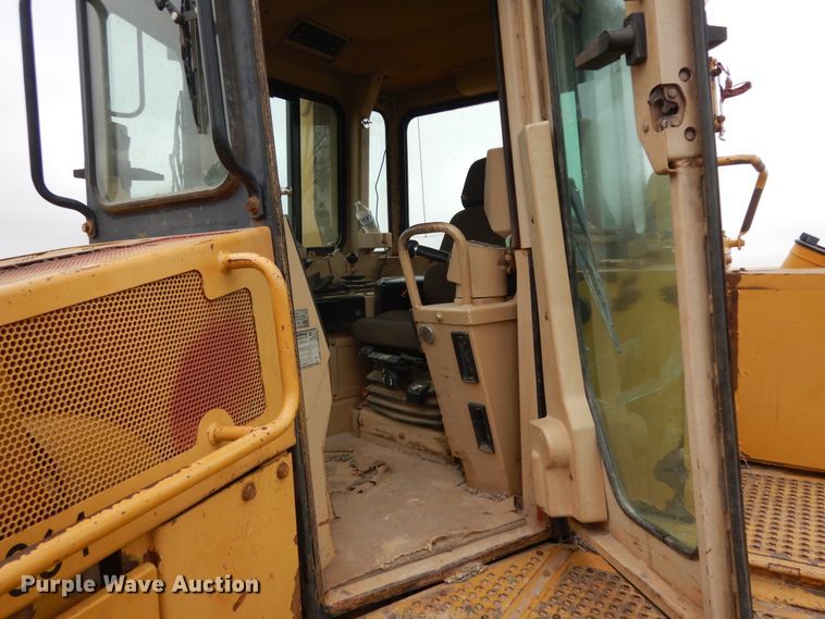 image for item DI8597 1996 Caterpillar D9R  dozer