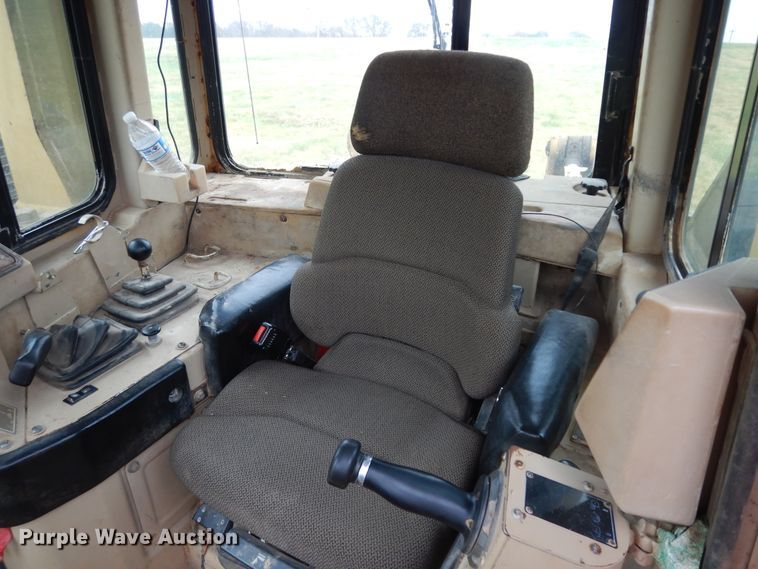 image for item DI8597 1996 Caterpillar D9R  dozer