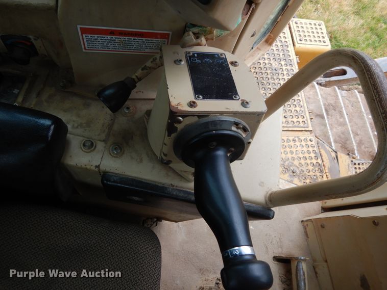 image for item DI8597 1996 Caterpillar D9R  dozer