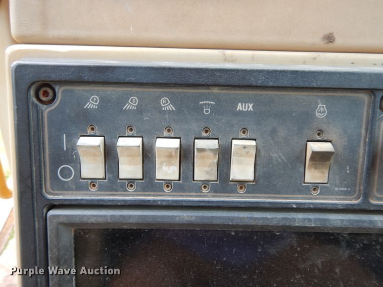 image for item DI8597 1996 Caterpillar D9R  dozer