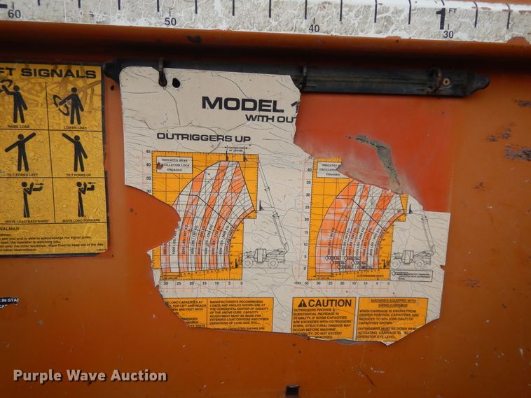 image for item DI8599 2004 Lull 1044C-54  telehandler