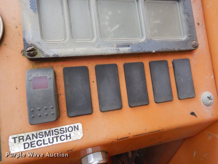 image for item DI8599 2004 Lull 1044C-54  telehandler