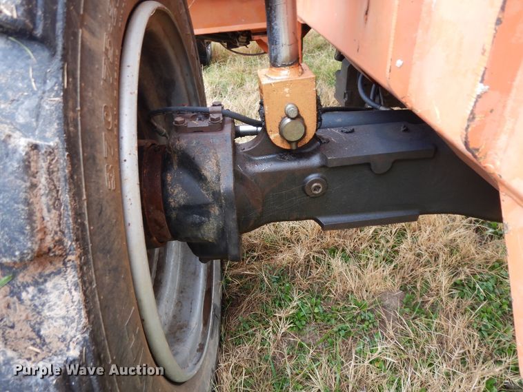 image for item DI8599 2004 Lull 1044C-54  telehandler