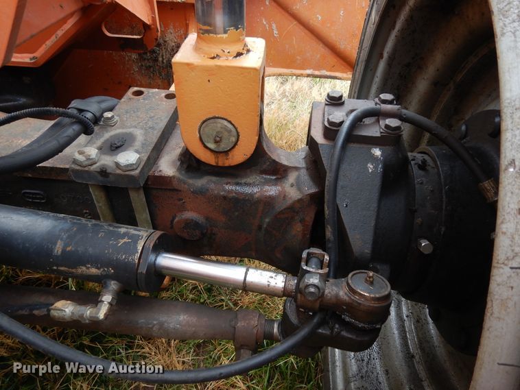 image for item DI8599 2004 Lull 1044C-54  telehandler