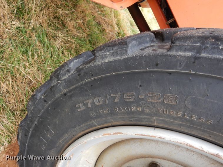 image for item DI8599 2004 Lull 1044C-54  telehandler