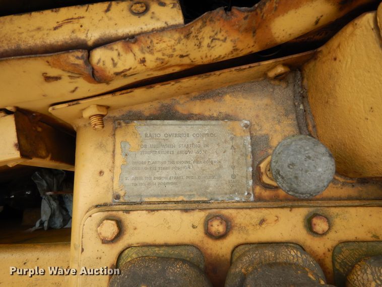 image for item DI8600 1974 Caterpillar 627B  scraper