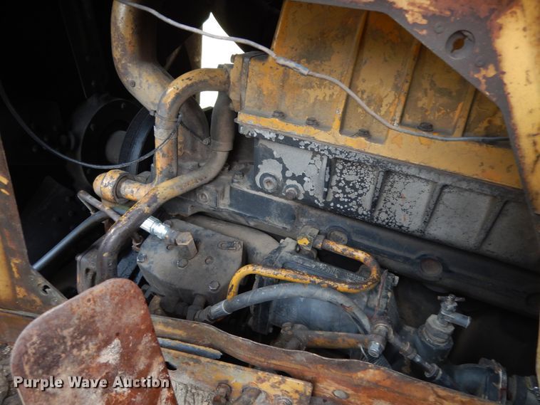 image for item DI8600 1974 Caterpillar 627B  scraper