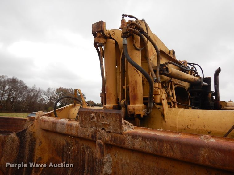 image for item DI8600 1974 Caterpillar 627B  scraper