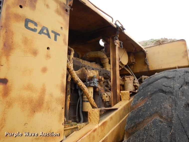 image for item DI8600 1974 Caterpillar 627B  scraper